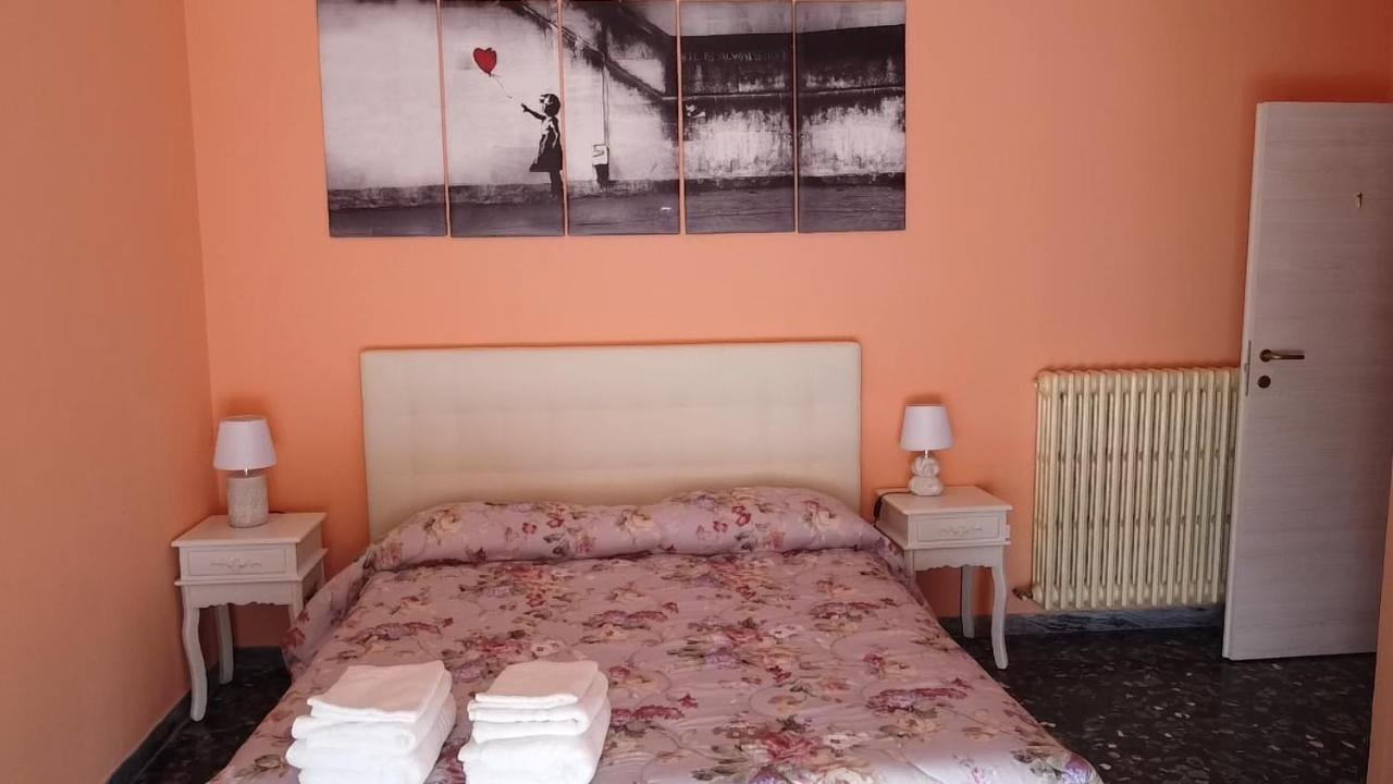 Andrea Affittacamere E B&B Solignano Nuovo Exterior photo